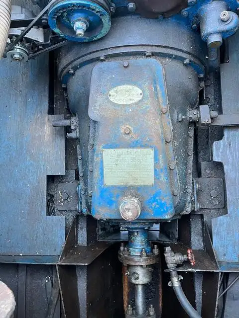 Kapal kerja keur dijual
