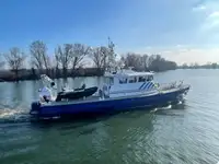 Kapal survei keur dijual