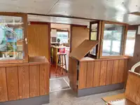 Kapal pesiar keur dijual