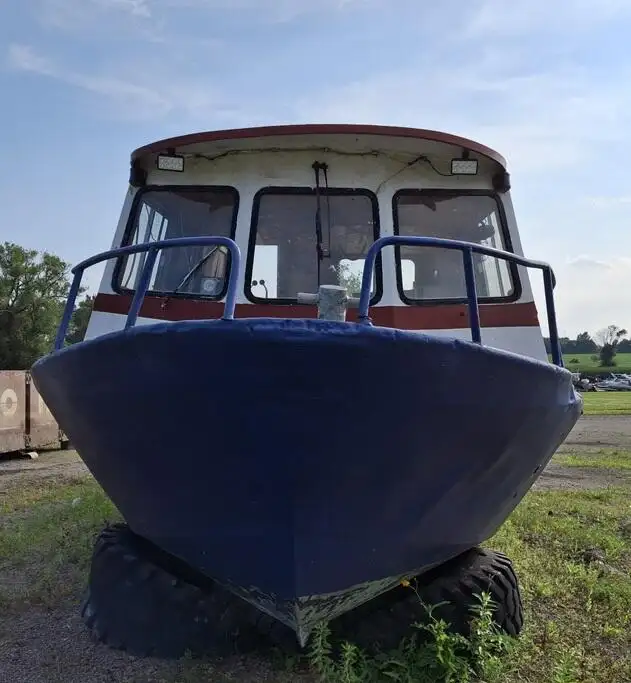 Kapal kerja keur dijual