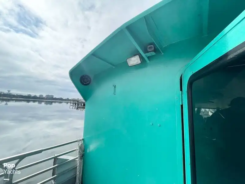 Kapal pesiar keur dijual