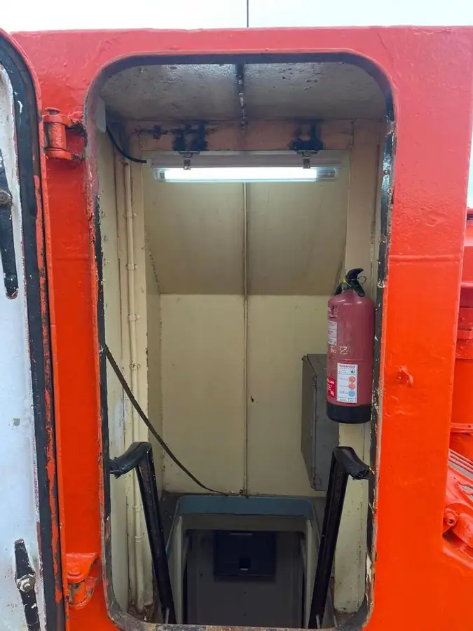 Kapal penarik keur dijual