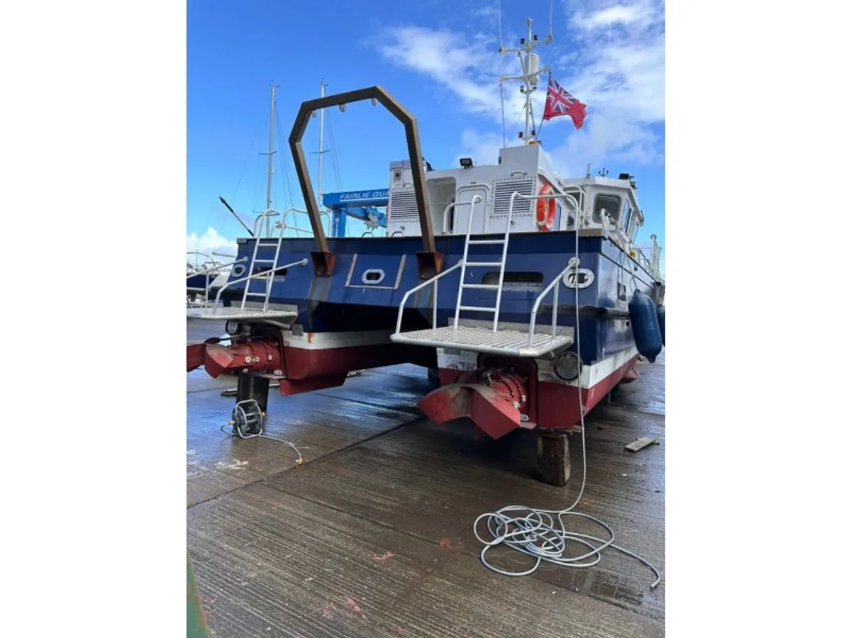 Kapal survei keur dijual