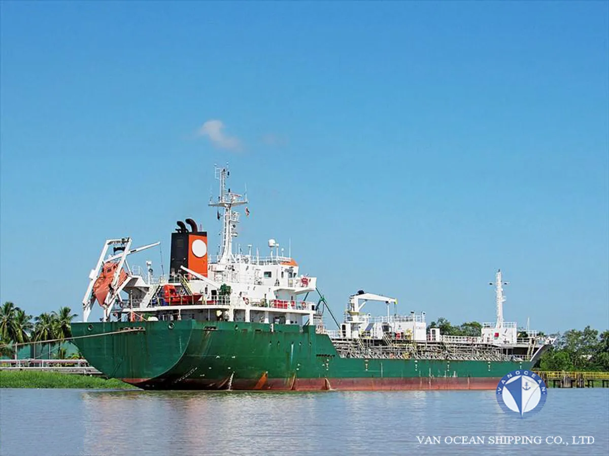 Kapal tangki minyak/bahan kimia keur dijual