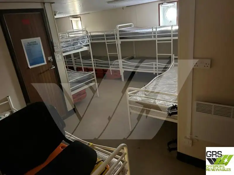 Kapal pasokan keur dijual