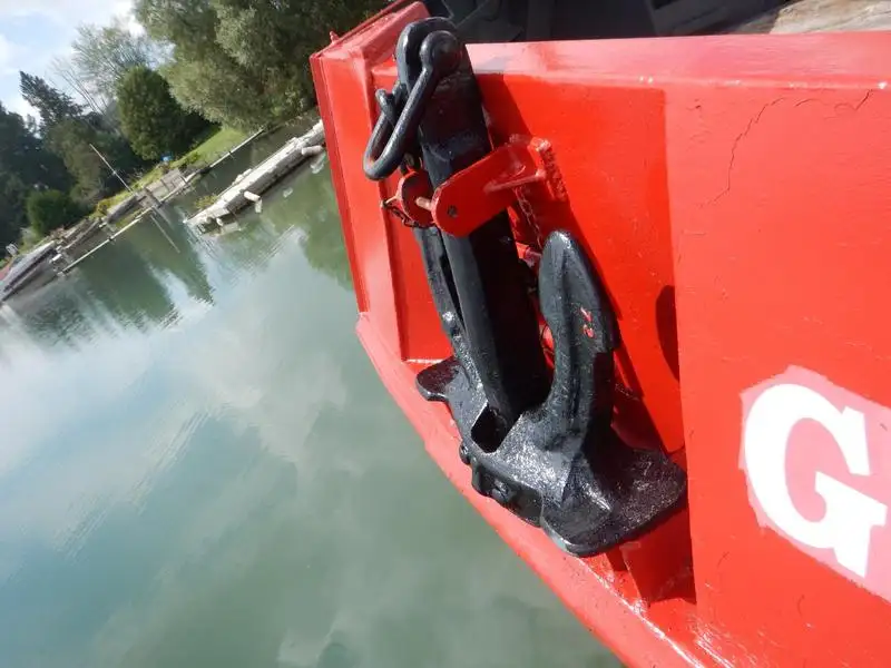 Kapal keruk keur dijual