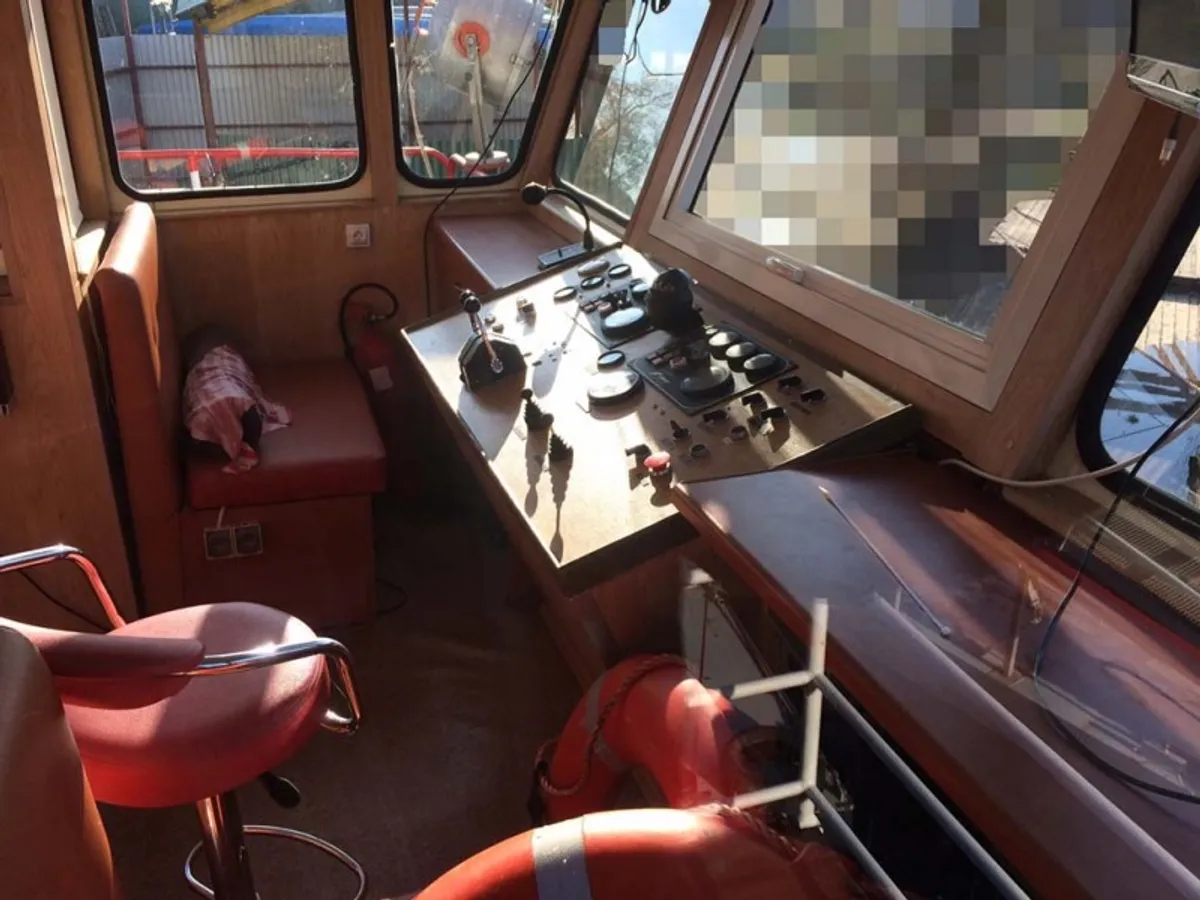 Kapal kontainer keur dijual