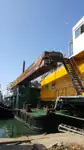 Kapal keruk keur dijual