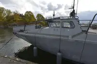Kapal angkatan laut / militer keur dijual