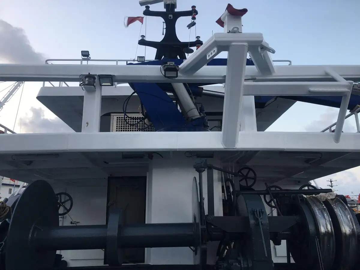 Kapal kerja keur dijual