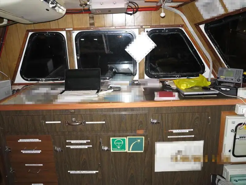 Kapal kru keur dijual
