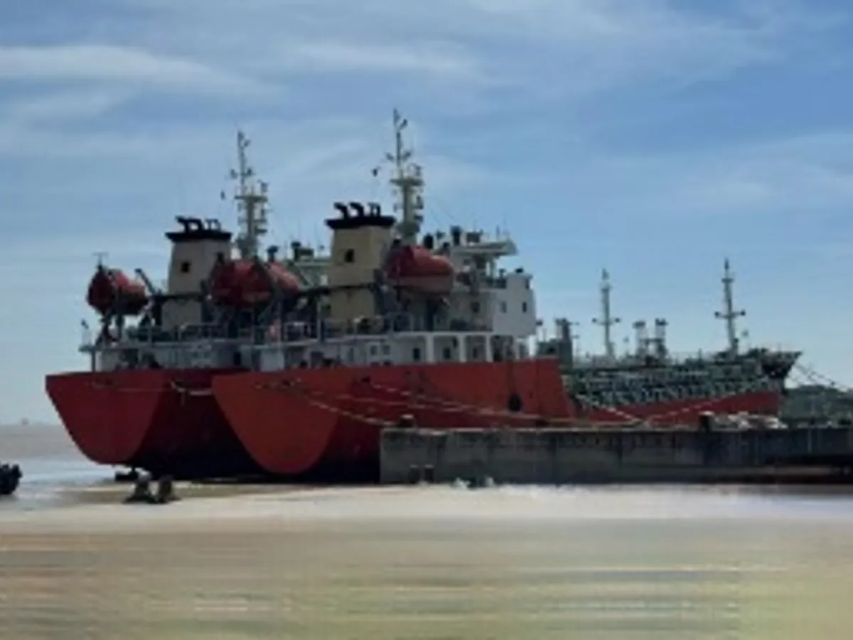 Kapal tangki minyak/bahan kimia keur dijual