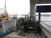 Kapal wadahna pikeun dijual