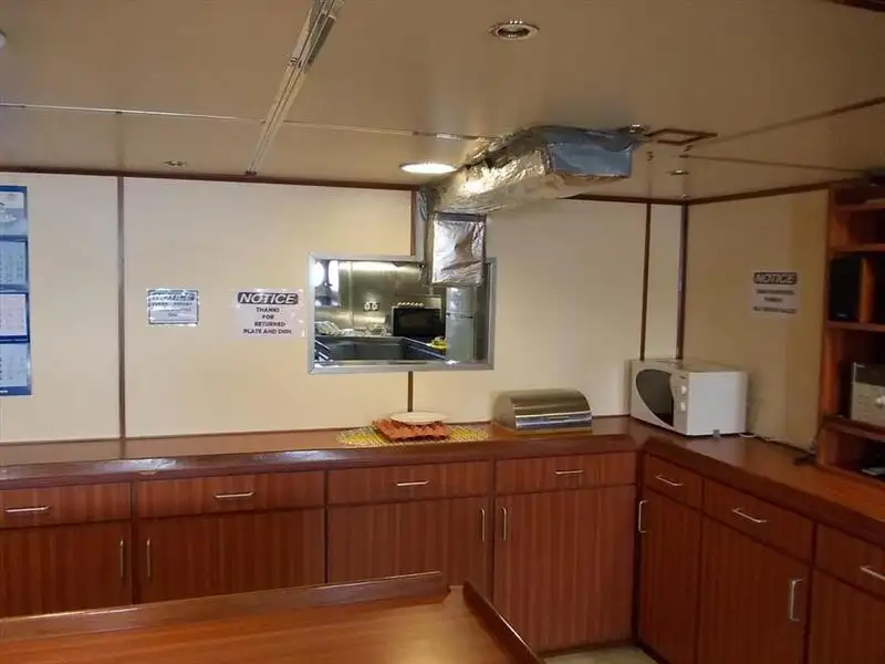 Kapal pangangkut barang curah keur dijual