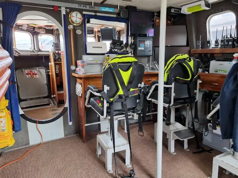 Kapal penyelamat keur dijual
