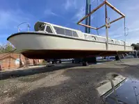 Kapal panumpang keur dijual