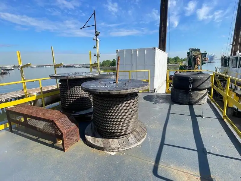 Kapal keruk keur dijual