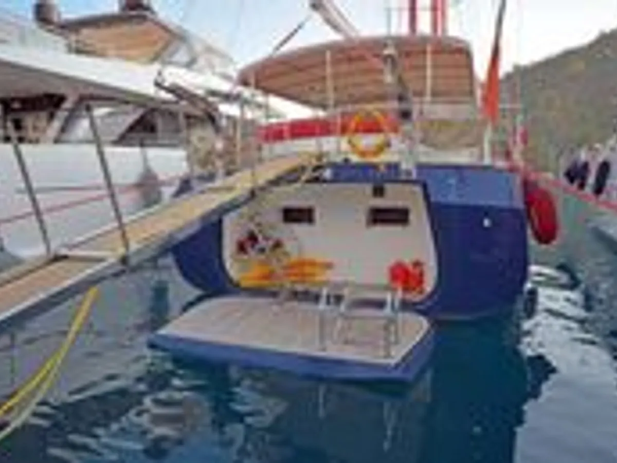 Yacht keur dijual