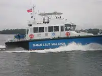 Parahu patroli pikeun dijual
