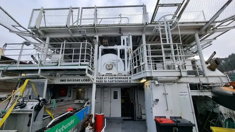 Kapal pesiar keur dijual