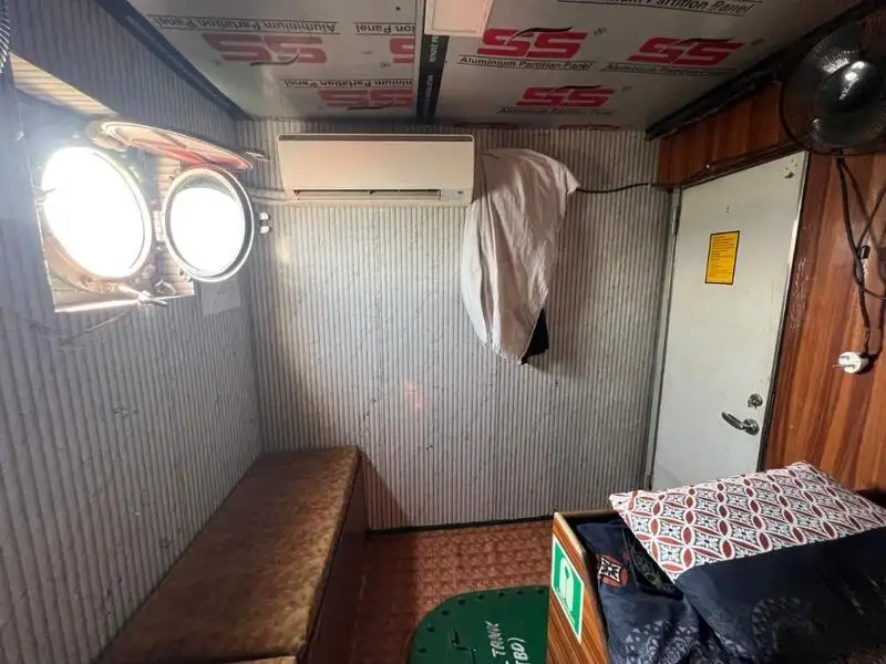 Kapal penarik keur dijual