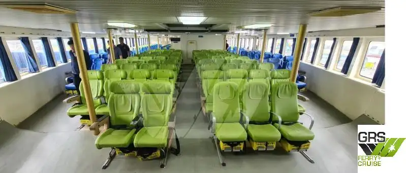 Kapal pesiar keur dijual