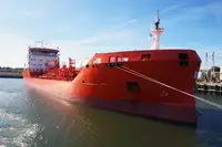 Oil/Chemical tanker pikeun dijual