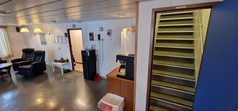 Kapal tangki bahan bakar keur dijual
