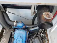 Kapal pangolahan lautan keur dijual