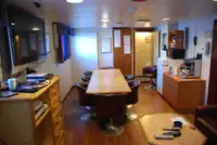 Kapal pendaratan, tangki keur dijual