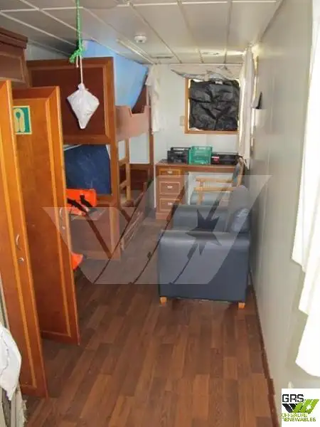 Kapal pasokan keur dijual