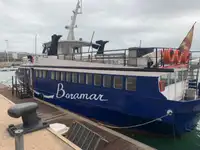 Kapal pesiar keur dijual