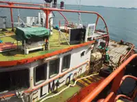 Kapal kerja keur dijual