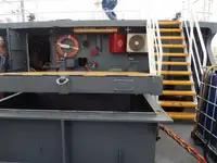 Kapal kerja keur dijual