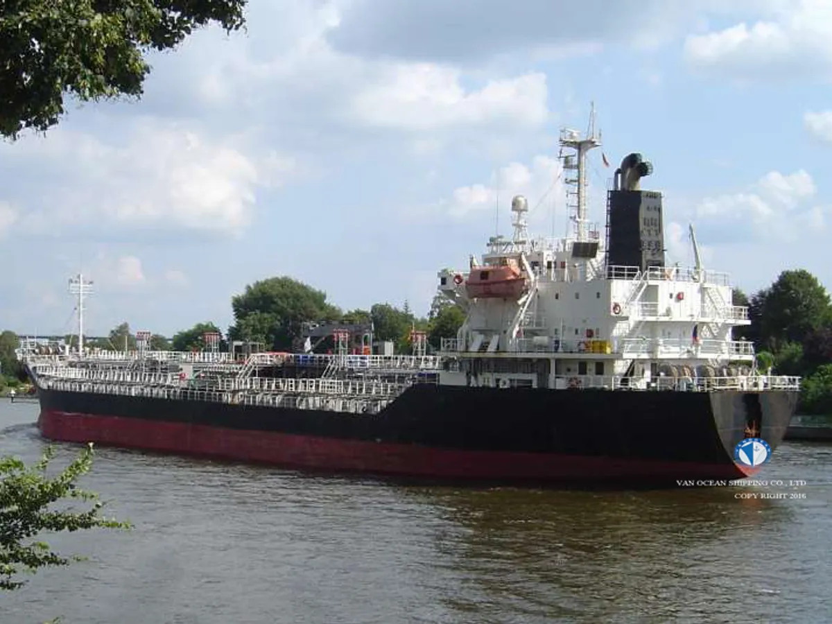 Kapal tangki minyak/bahan kimia keur dijual