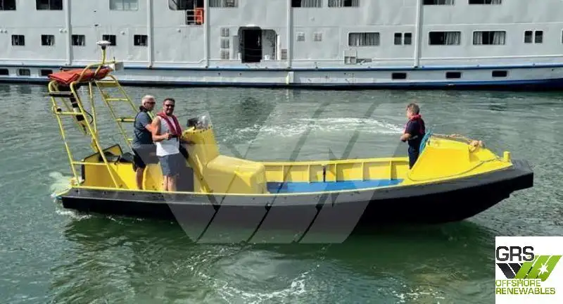 Kapal kerja keur dijual