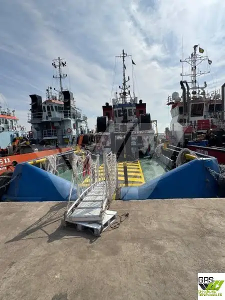 Kapal penarik keur dijual