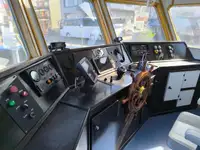 Kapal penarik keur dijual