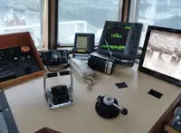 Kapal penarik keur dijual