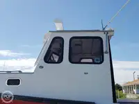 Kapal pangolahan lautan keur dijual