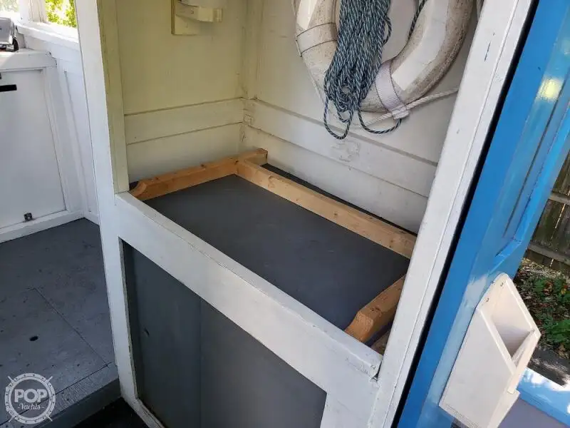 Kapal fery keur dijual