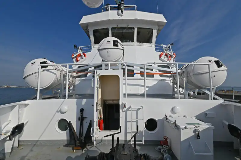 Kapal pesiar keur dijual
