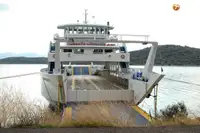 Ro-Ro ship pikeun dijual