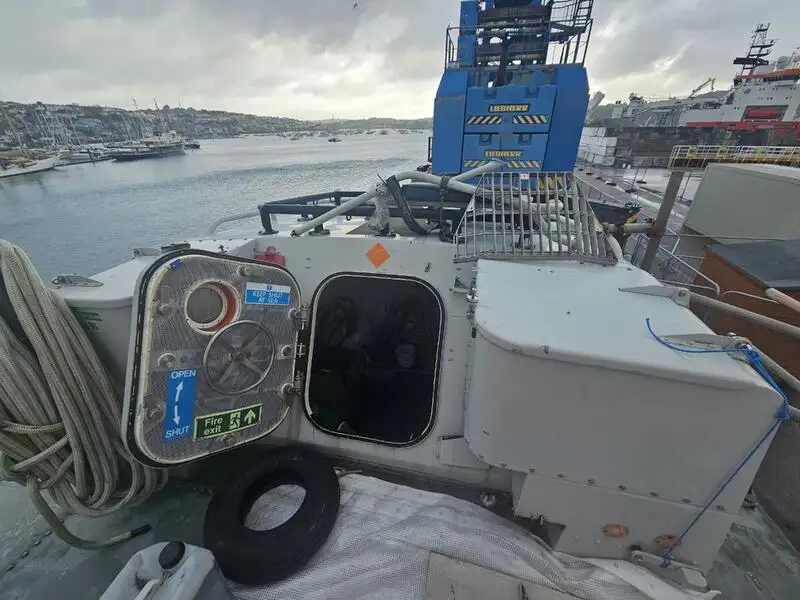 Kapal penyelamat keur dijual
