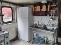 Tongkang keur dijual