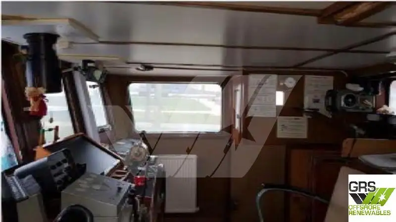 Kapal kerja keur dijual