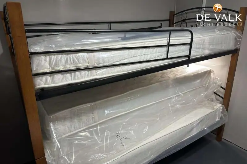 Kapal fery keur dijual