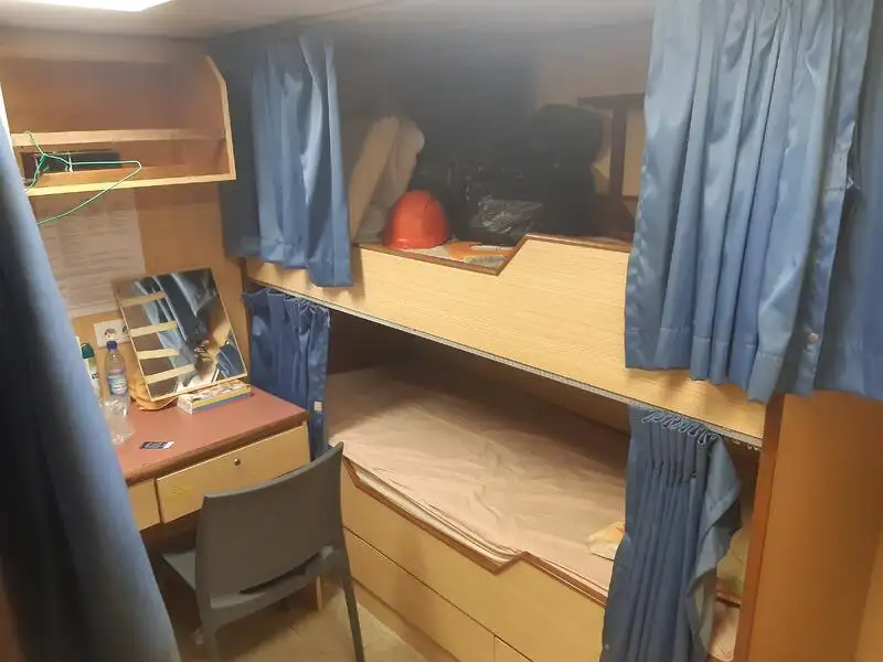 Kapal penarik keur dijual
