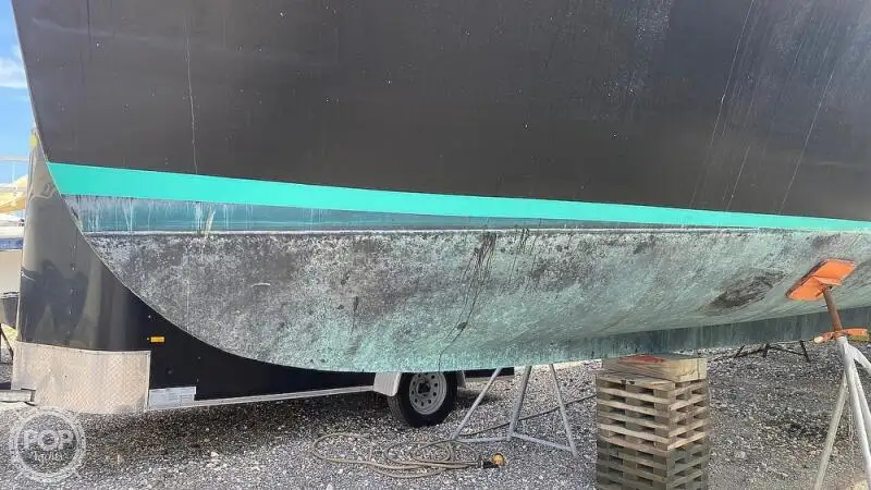 Kapal pesiar keur dijual