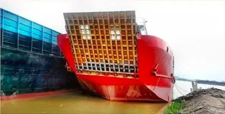 Kapal pendaratan, tangki keur dijual